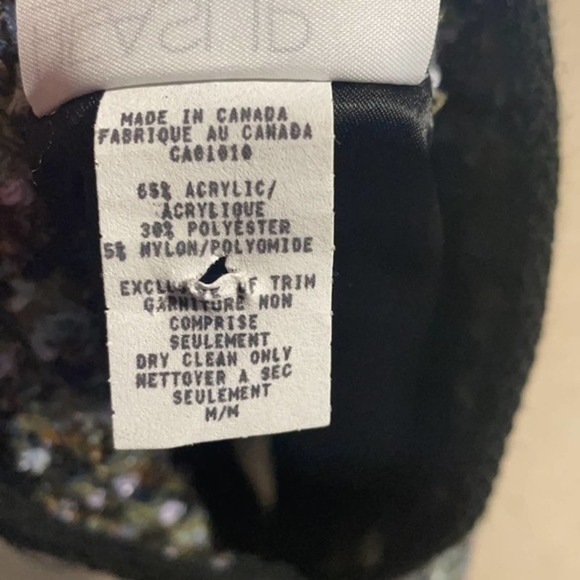 Heaslip Vest Medium With Pin Medium - Picture 8 of 8